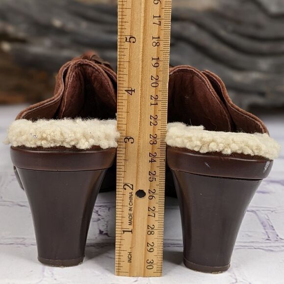 UGG Molly Lace-Up Mules Clogs - Picture 5 of 8